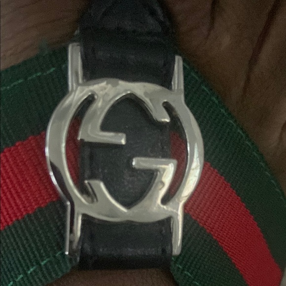 Gucci Women's Black and Red Sandals - Picture 4 of 5